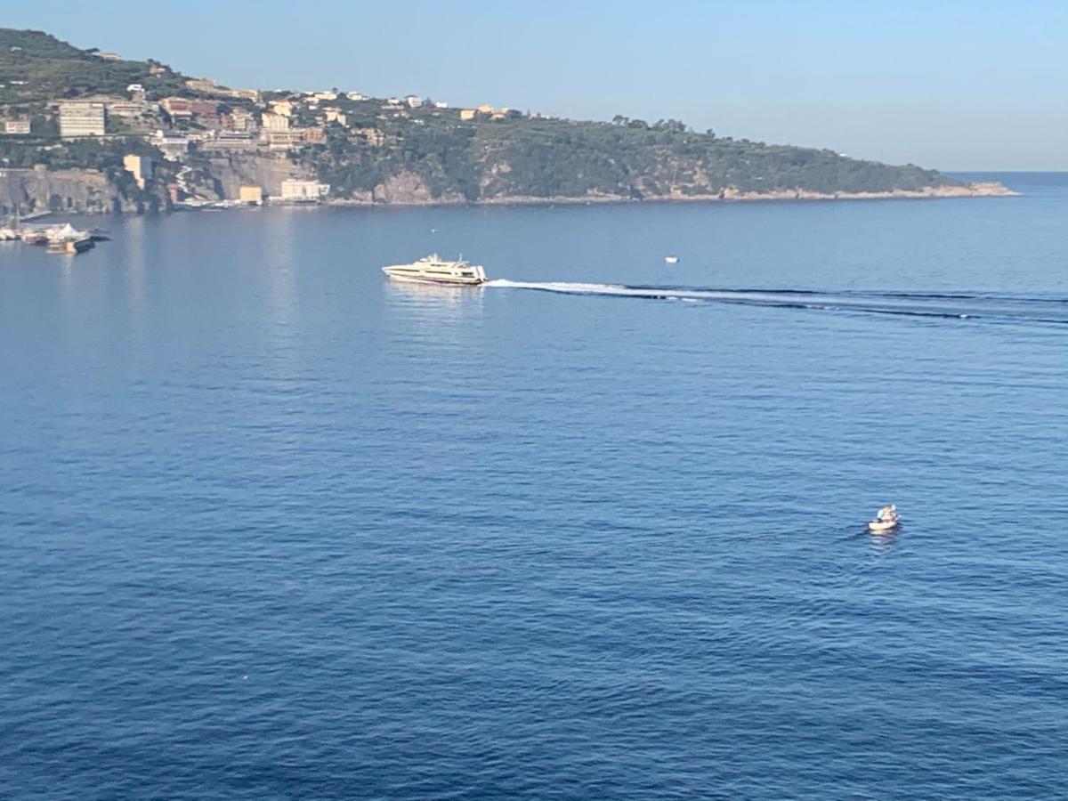 Aparthotel La Dimora Di Cornelia Sorrento Exteriér fotografie